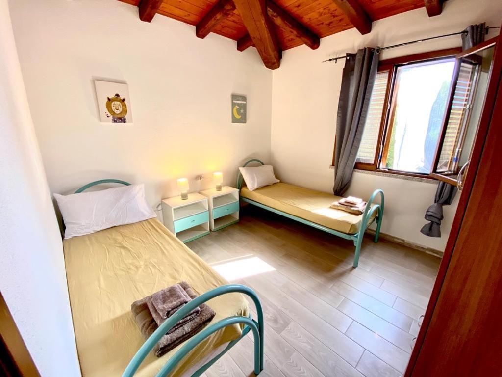 Gabbas House Tanaunella Holiday home *
